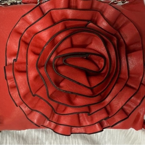 ROSE PETAL Red Faux Leather Round Crossbody Bag NWOT - Picture 11 of 14
